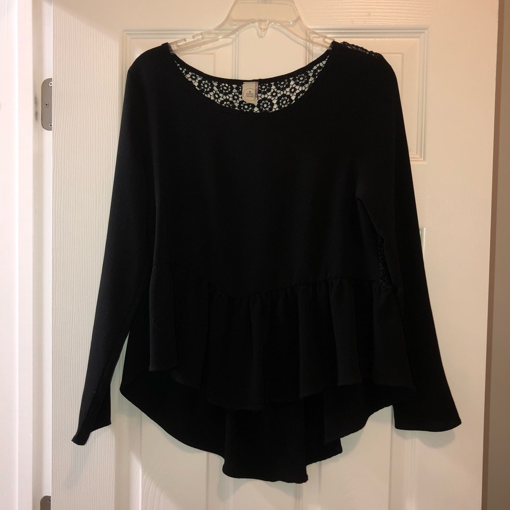 Black shirt